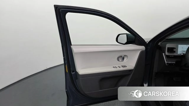 Hyundai Ionic 5 id 4281968 из Кореи 16