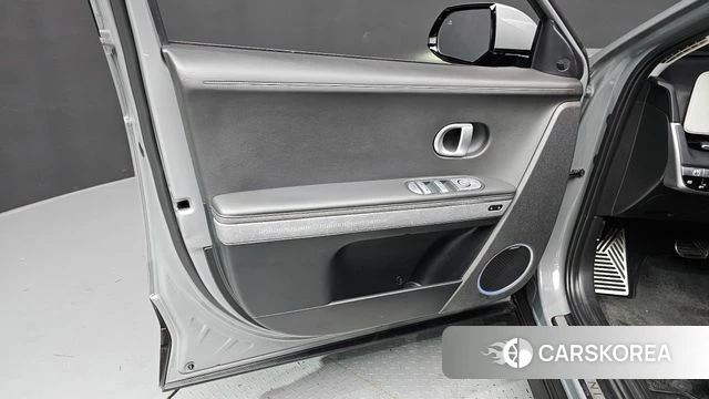 Hyundai Ionic 5 id 4231405 из Кореи 16