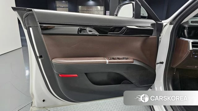 Hyundai Grandeur (GN7) id 4249129 из Кореи 16