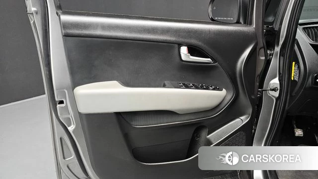 Kia The New Kia Ray id 4186223 из Кореи 16