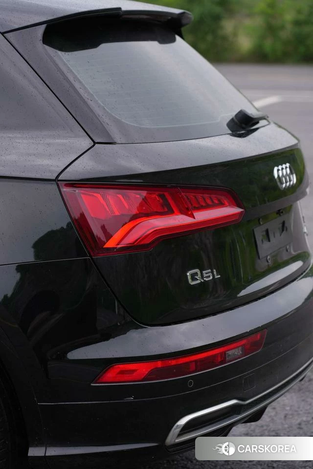 Audi Q5L id 4261441 из Китая 16
