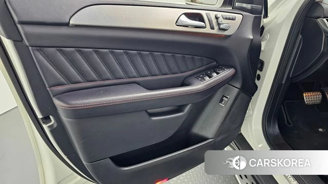 Mercedes-Benz GLE - Class W166 id 4447780 из Кореи 16