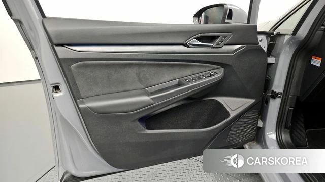 Volkswagen Golf 8th Generation id 4360220 из Кореи 16