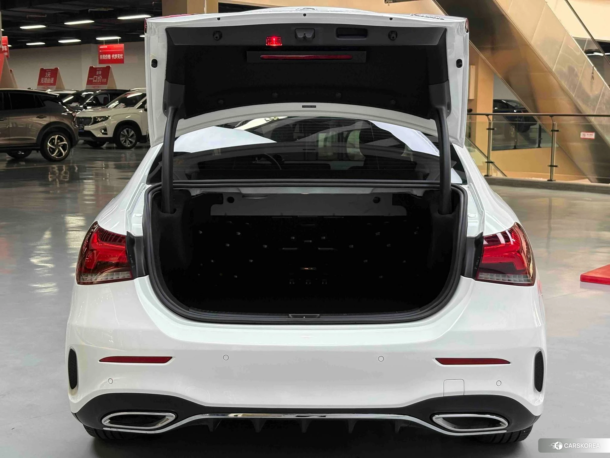 Mercedes-Benz Class A id 4485472 из Китая 16