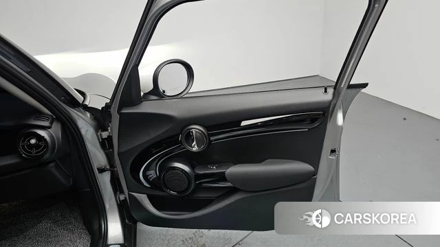 Mini Cooper id 4474426 из Кореи 16