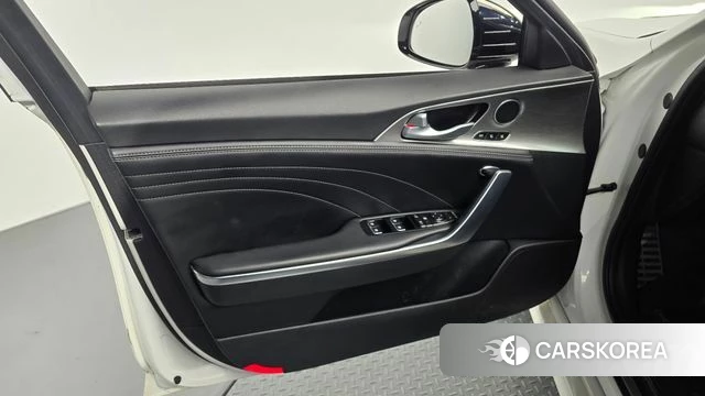 Kia Stinger Meister id 4423786 из Кореи 16