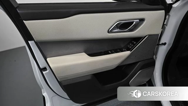 Land Rover Range Rover Velar id 4344641 из Кореи 16