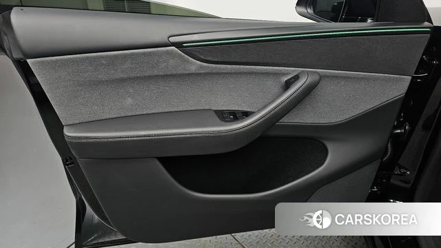 Tesla Model Y id 4767323 из Кореи 16