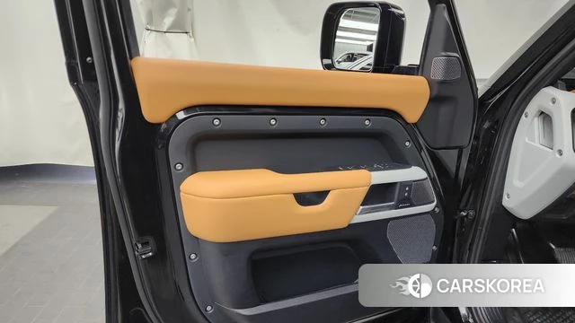 Land Rover Defender (L663) id 4640198 из Кореи 16