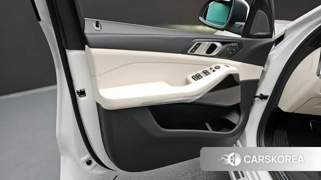 BMW X7 (G07) id 4279607 из Кореи 16