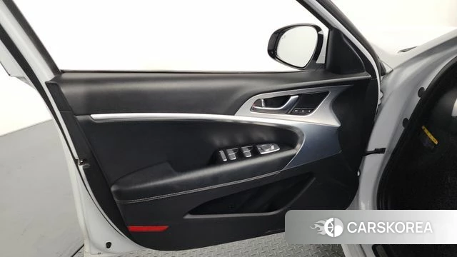 Genesis G70 id 4246147 из Кореи 16