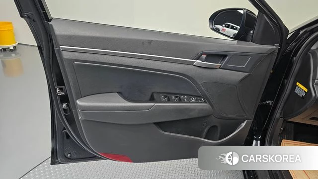 Hyundai The New Avante AD id 4446802 из Кореи 16