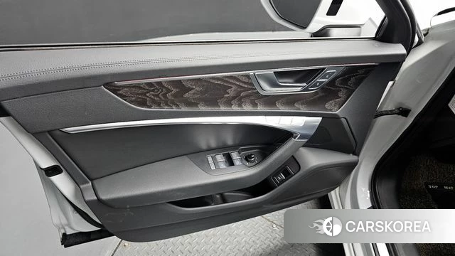 Audi A6 (C8) id 4338681 из Кореи 16