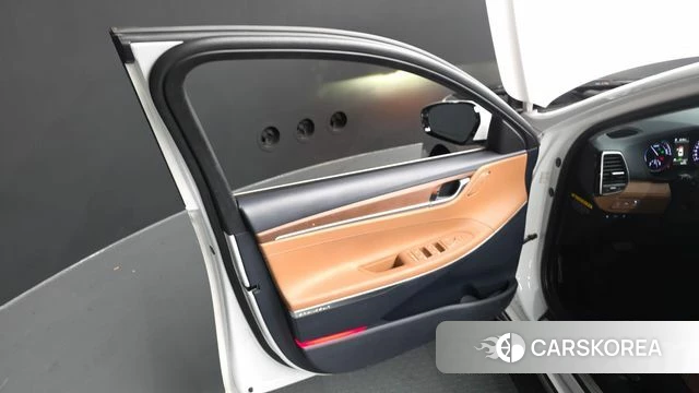 Hyundai Grandeur IG Hybrid id 4233035 из Кореи 16