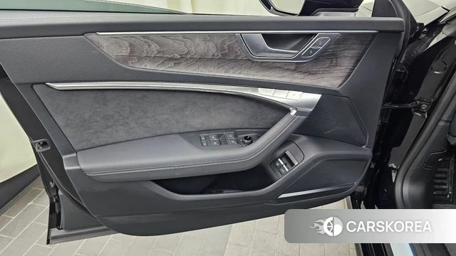Audi A7 (4K) id 4441670 из Кореи 16