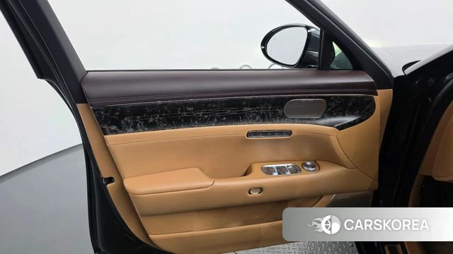 Genesis G90 (RS4) id 4706759 из Кореи 16