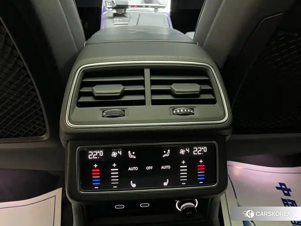 Audi A6L id 4679616 из Китая 16