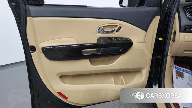 Kia The New Carnival id 4246234 из Кореи 16