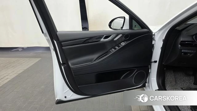 Genesis G80 (RG3) id 4463493 из Кореи 16