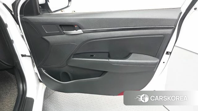 Hyundai The New Avante AD id 4351105 из Кореи 16