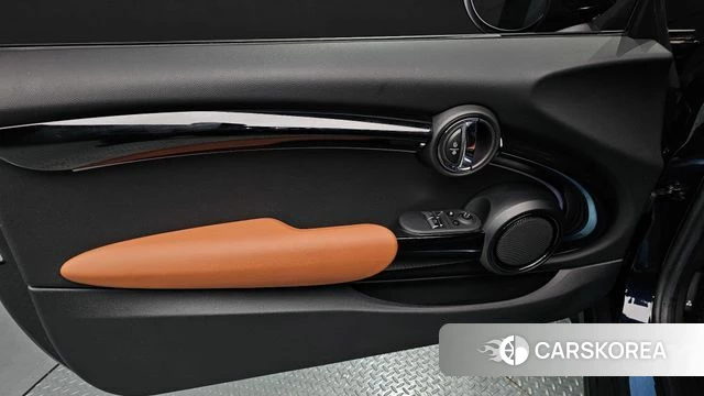 Mini Cooper S id 4395724 из Кореи 16