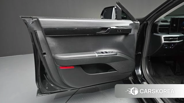 Hyundai Grandeur (GN7) id 4480969 из Кореи 16