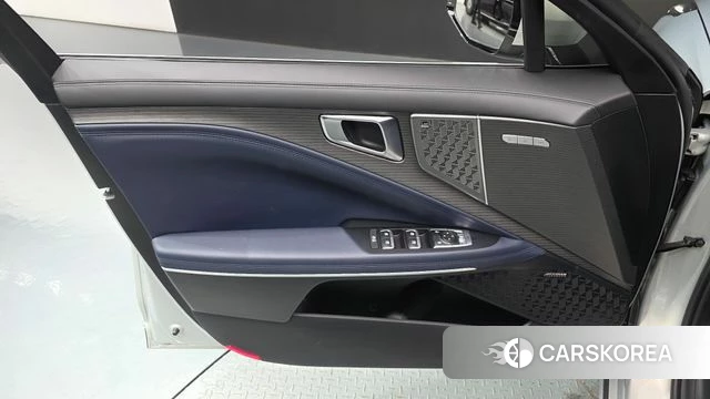 Kia The New K8 Hybrid id 4870632 из Кореи 16