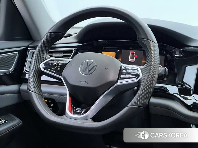 Volkswagen Tourang id 4213120 из Китая 16