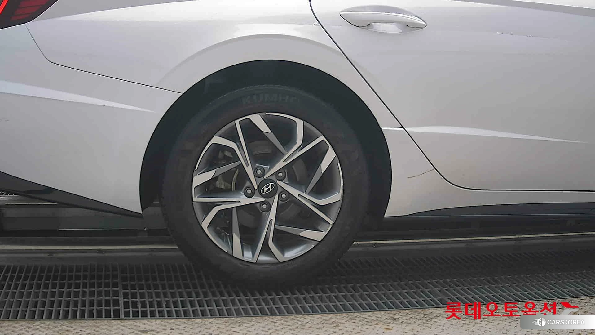 Hyundai Sonata id 4679339 из Кореи 16