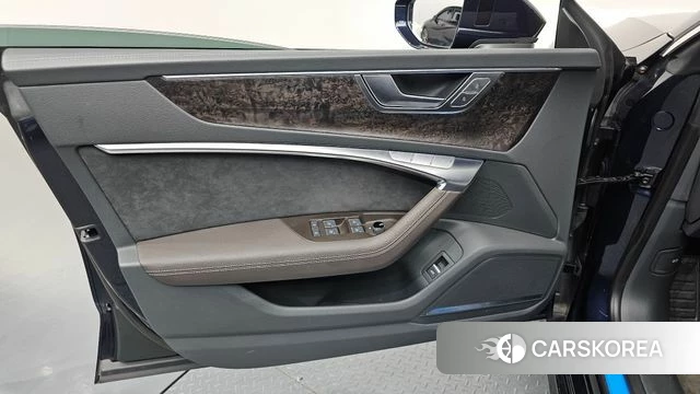 Audi A7 (4K) id 4535415 из Кореи 16