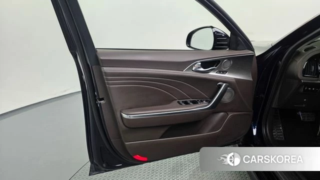 Kia Stinger Meister id 4848442 из Кореи 16