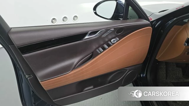 Genesis G80 (RG3) id 4402435 из Кореи 16