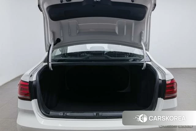 Volkswagen Lavida id 4258453 из Китая 16