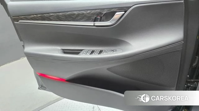 Hyundai Grandeur IG id 4411324 из Кореи 16