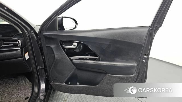 Kia The New Niro id 4232386 из Кореи 16