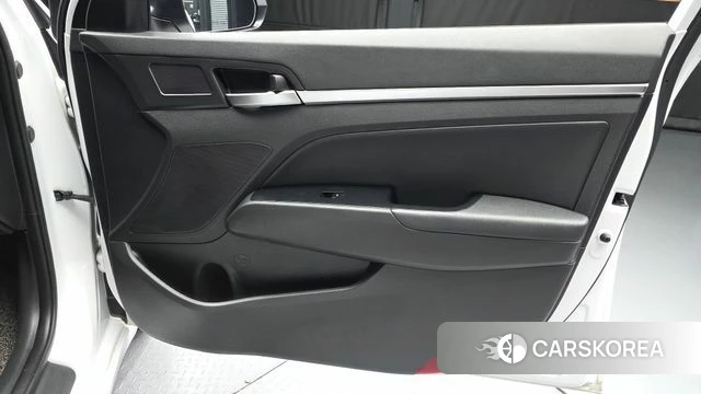 Hyundai The New Avante AD id 4677703 из Кореи 16