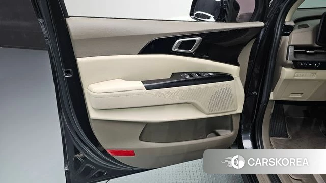 Kia Carnival 4th generation id 4647084 из Кореи 16