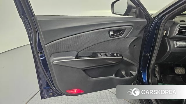 Ssangyong Berry New Tivoli id 4732547 из Кореи 16