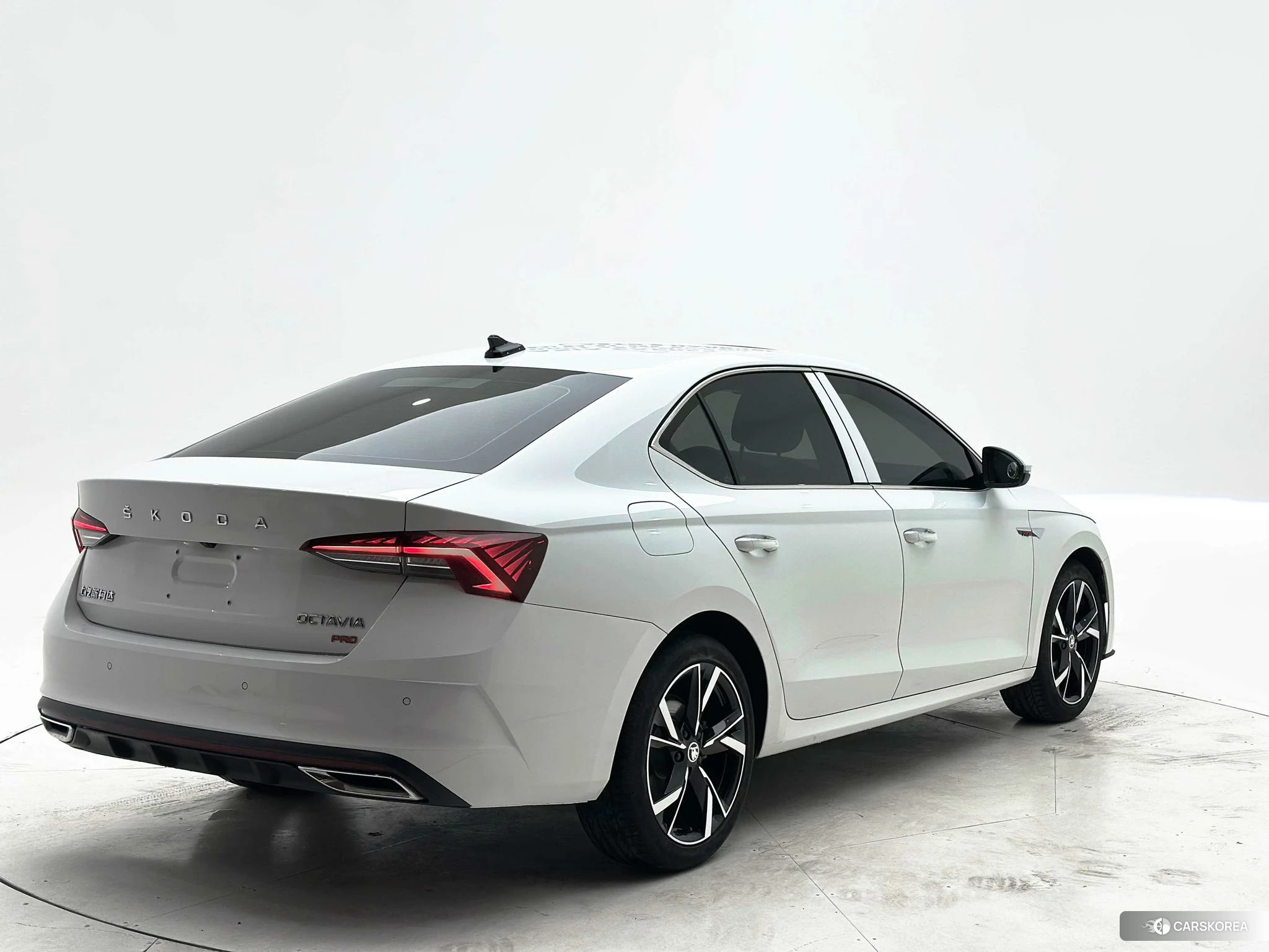Skoda Octavia id 4454383 из Китая 16