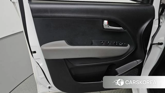 Kia The New Kia Ray id 4194975 из Кореи 16