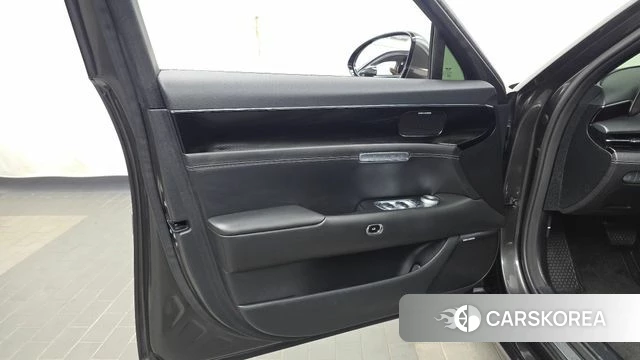 Genesis G90 (RS4) id 4905789 из Кореи 16