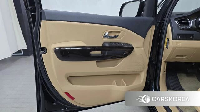 Kia The New Carnival id 4476951 из Кореи 16