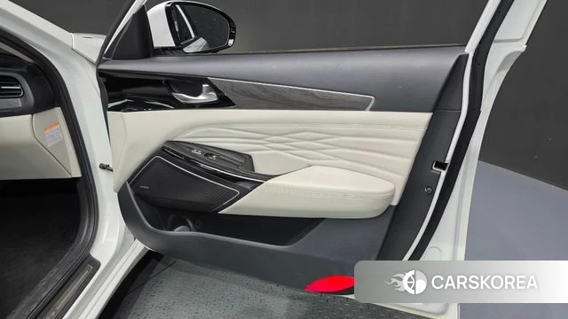Kia K7 Premier Hybrid id 4525280 из Кореи 16