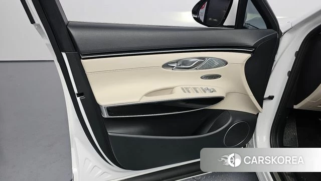 Genesis GV70 id 4401965 из Кореи 16