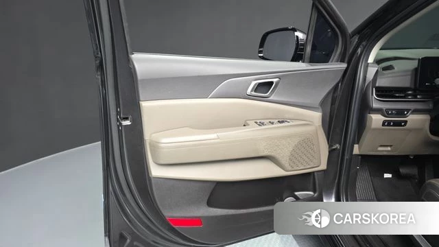 Kia The New Carnival 4th Generation id 4516443 из Кореи 16