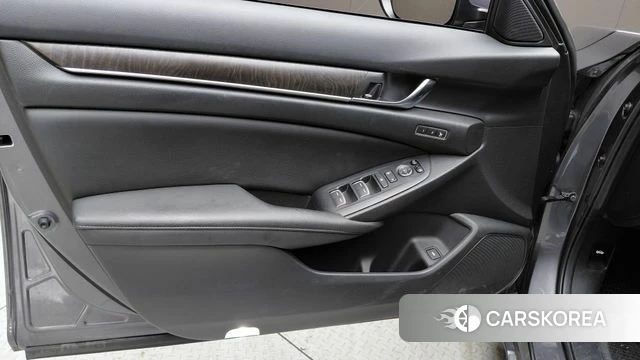 Honda Accord 10th Generation id 4574186 из Кореи 16