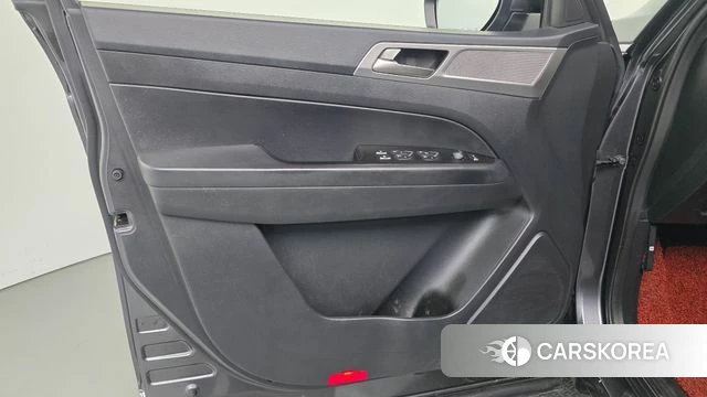 Ssangyong Rexton Sports id 4574157 из Кореи 16