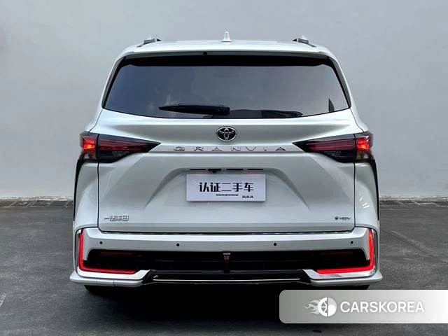Toyota Grevia id 4265987 из Китая 16