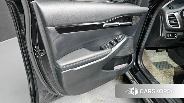 Kia Seltos id 4490018 из Кореи 16