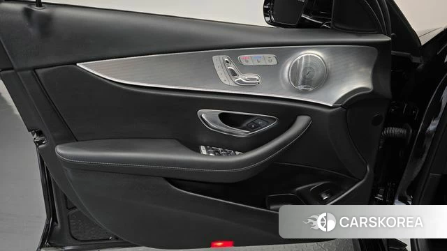Mercedes-Benz E-Class W213 id 4551628 из Кореи 16
